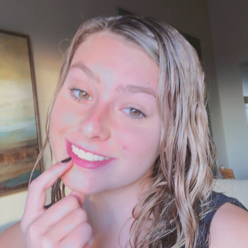 Meet your Posher, Haley